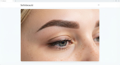 Perfekt geformte Augenbrauen nach 3D Microblading